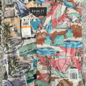 Royalty By Maluma Men's Color Mix Print  short sleeve Shirt S NWT.